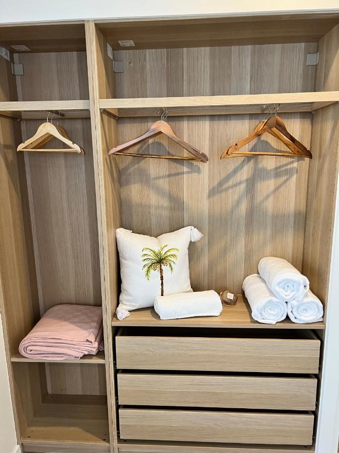 Comfortable Beach Home Scarborough Extérieur photo