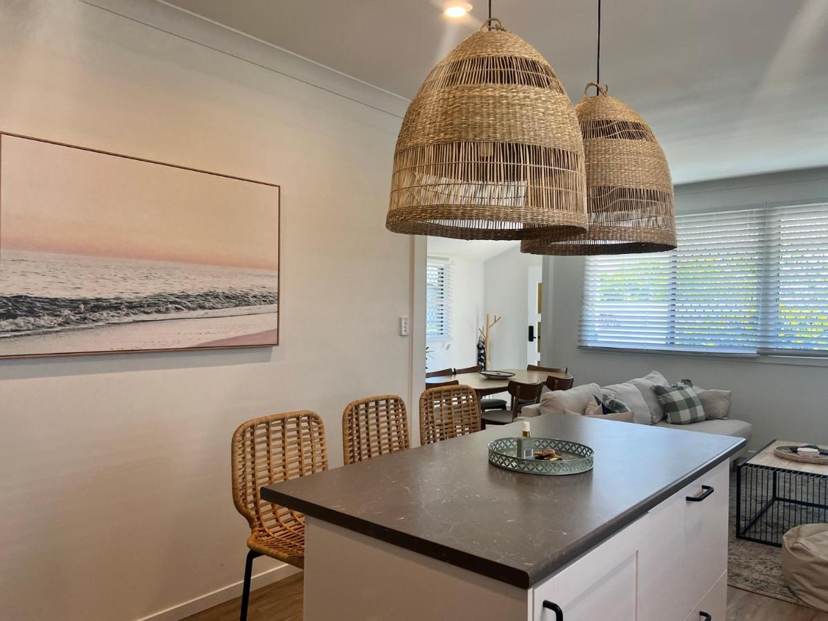 Comfortable Beach Home Scarborough Extérieur photo